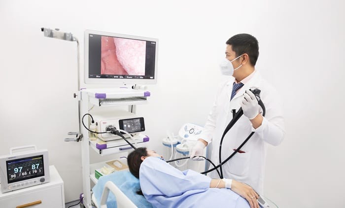 Tùy vào sức khỏe và ngưỡng chịu đau mà lựa chọn phương pháp nội soi phù hợp