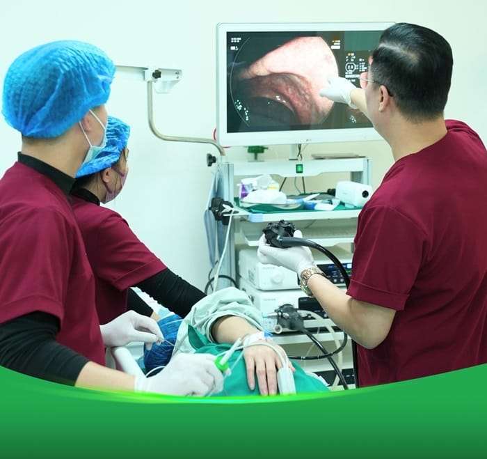Nội soi dạ dày an toàn được bác sĩ Dr.Giang trực tiếp thực hiện