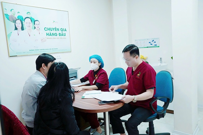 Bác sĩ Giang tư vấn cụ thể, rõ ràng về cắt polyp hậu môn cho người bệnh