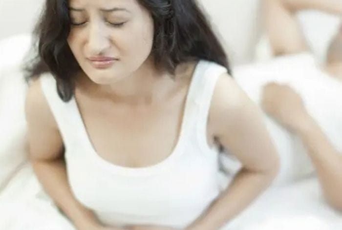 Hạn chế quan hệ vợ chồng khi bị viêm đại tràng