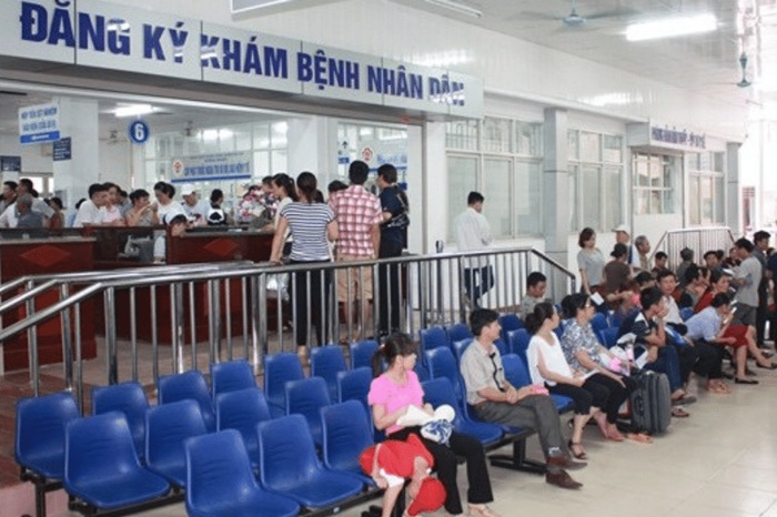 Nên đặt lịch hẹn sớm trước tại bệnh viện 108 để không phải đợi chờ