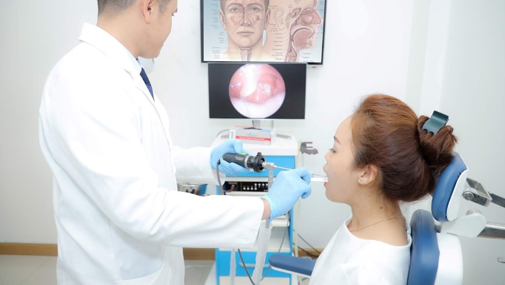 Nội soi vòm họng giúp phát hiện các bệnh lý tai mũi họng thường gặp