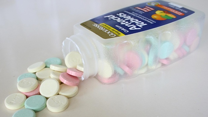 Dùng nhóm kháng acid (antacid) theo đúng chỉ định