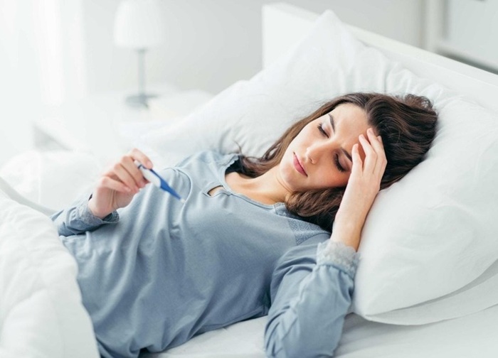 Viêm đại tràng gây sốt là dấu hiệu viêm cấp thường do nhiễm khuẩn