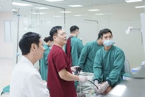 Khám nội soi hết bao nhiêu tiền? Yếu tố ảnh hưởng đến giá dịch vụ