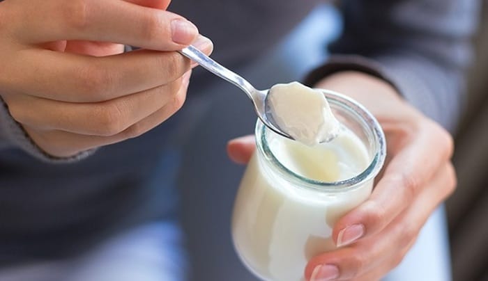 Ăn sữa chua giúp cân bằng hệ vi sinh đường ruột